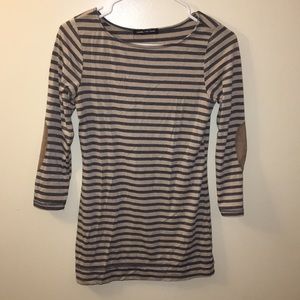 Soft stripped tunic with suede elbow patches